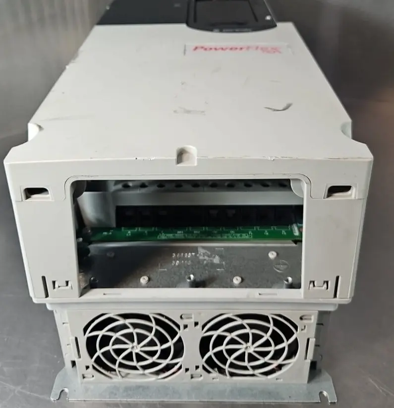 Allen Bradley 20F11D052AA0NNNNN Ser A Powerflex 753 (BIN365)