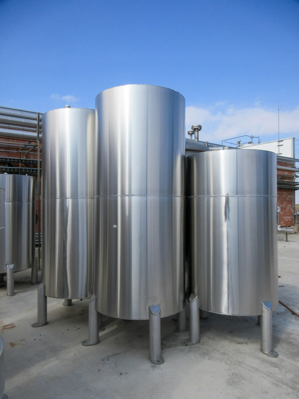 Vertical Tanks ss