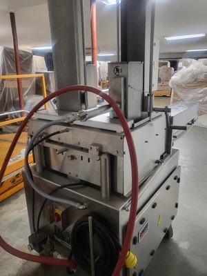 USED 2019 ROSS 950-8