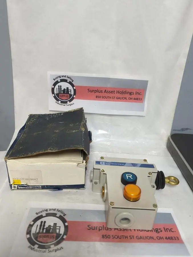 New | in-Stock TELEMECANIQUE XY2-CE1A19H7 Miscellaneous Equipment (Electrical & Power) Ohio US | Surplus Asset Holdings #1364222