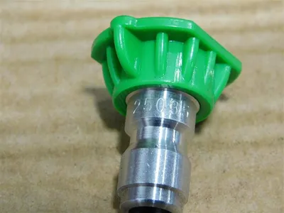 Unbranded Lot of 501 25° Green Nozzles 25035 New