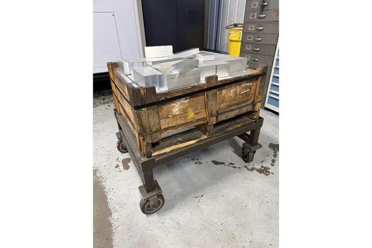 Used _UNKNOWN_ _UNKNOWN_ Distribution and Warehouse Trolleys Utah US | KD Auctions #1553990