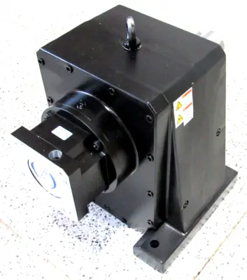 NEW STOBER C913N2150MT40 GEAR REDUCER 215.4:1 SHAFT DIA. 3-5/8"