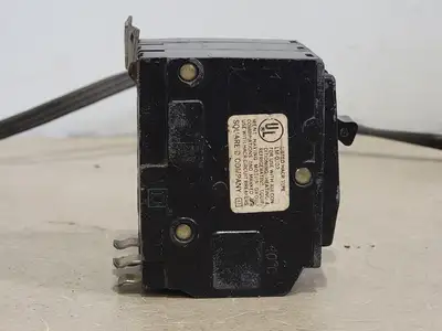 USED SQUARE D QOB360
