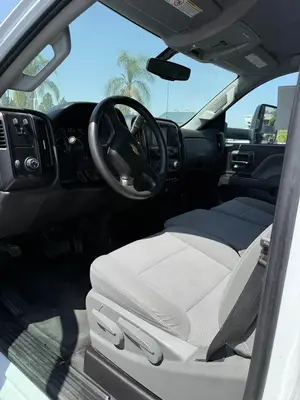 USED 2022 CHEVROLET W5500