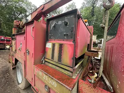 Used 2001 INTERNATIONAL 4700 SERVICE TRUCK Service & Utility Trucks New Jersey US | Proxy Equipment #1385219