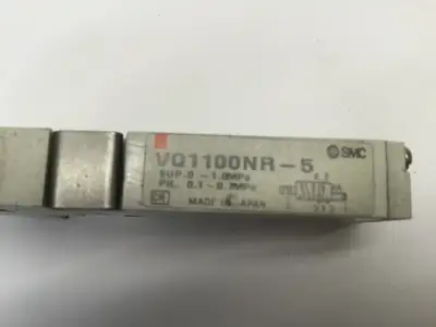 USED SMC SOLENOID VALVE, SUP. 0-1.0MPA, PIL. 0.1-0.7MPA
