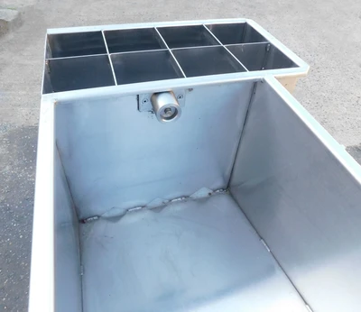 USED FILTERING TANK 40 GALLONS