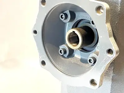 New | in-Stock BOSTON GEAR BOSTON GEAR F732B-40KE-B7-J1 Speed Reducers | Maverick Industrial Sales #1104037