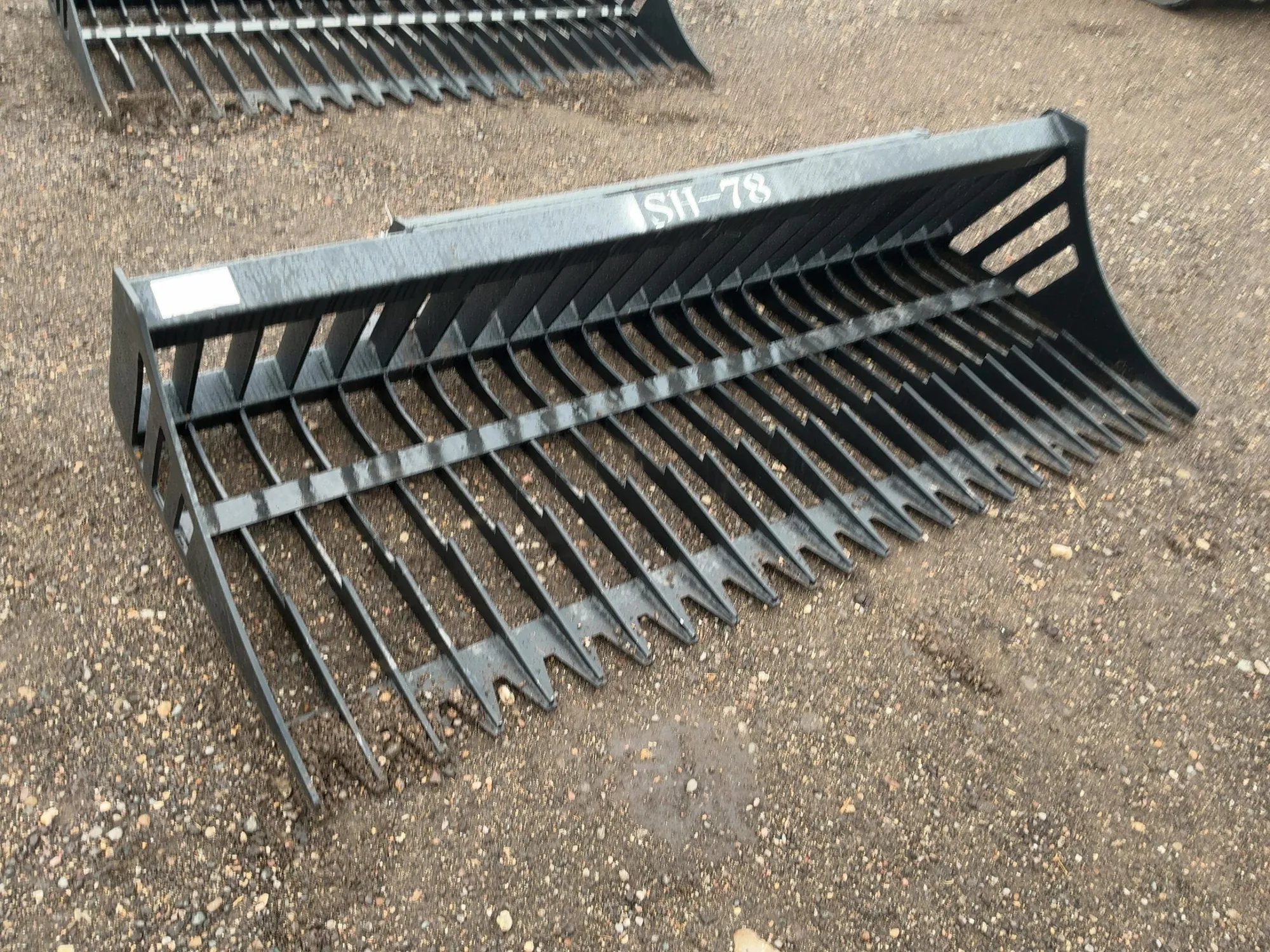 Used _UNKNOWN_ _UNKNOWN_ Rock Buckets Michigan US | Miedema Asset Management Group #1327858