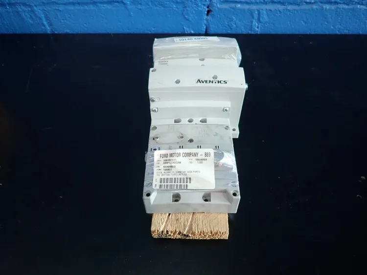 New | in-Stock AVENTICS 1449001 Pumps Ohio US | HGR 24 #738436