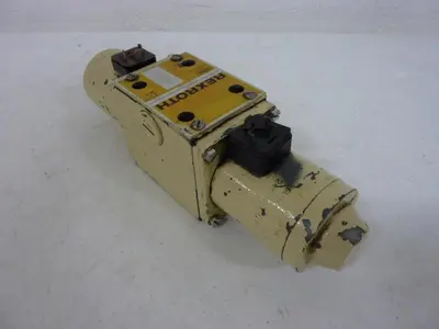 USED REXROTH 4WE10J11LG24NZ5L