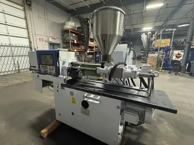 USED 1997 ARBURG 221 M 350-75