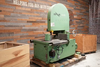 Stenner VHJ 105 – 42″ Vertical Resaw