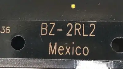 Micro Switch BZ-2RL2 Limit Switch Loc4D24/2