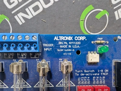 Altronix ACM8 Access Power Controller Board ACM8I Rev A28Y15 Used