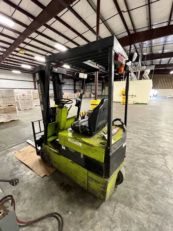 Used 2000 CLARK TM17 TYPE E Misc Industrial Equipment Arkansas US | Aucto #774596