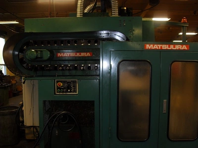 USED 1987 MATSUURA MC-800V-DC-PC-2S