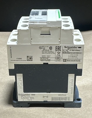 NEW Schneider Electric CAD32BD