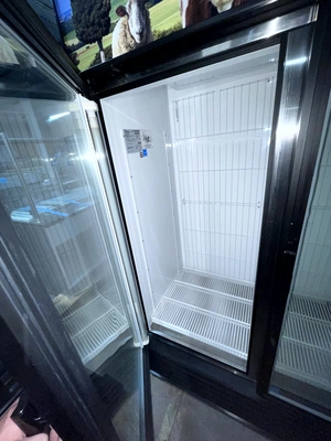 72-0461 True GDM-49F 2-Door Self Contained Freezer