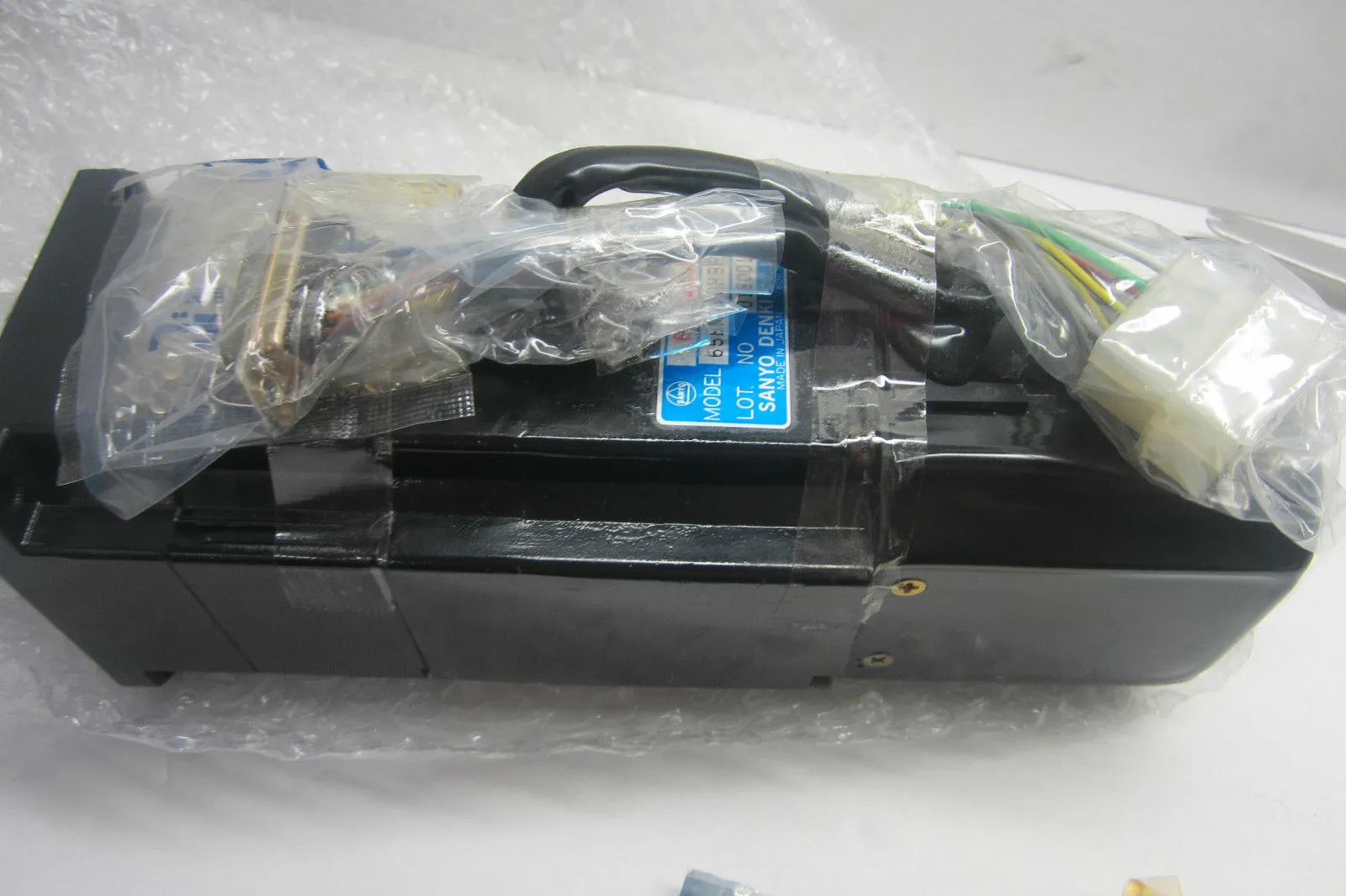 NEW SANYO DENKI 65BM010HBRSA SERVO MOTOR