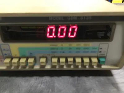 USED GW INSTEK GDM-8135