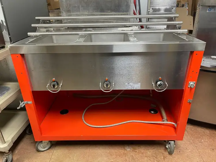 Used Duke Manufacturing E303-25PG Steam Tables (Food) Illinois US | Falcon Restaurant Supply #1374932