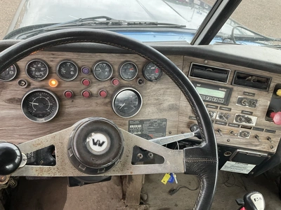 USED 1994 WESTERN STAR SEMI