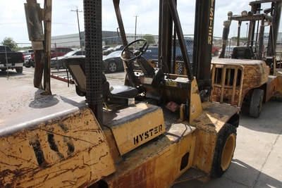 Hyster H80XL 8,000 lbs Cap Forklift (LOCATION: Schertz, TX)
