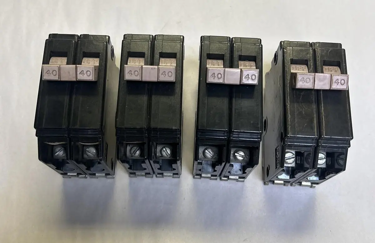 Used CUTLER-HAMMER CH240 Miscellaneous Equipment (Electrical & Power) | Surplus Asset Holdings #1199228