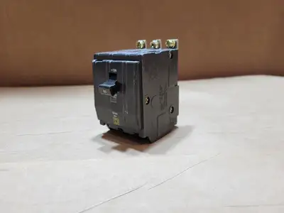 USED SQUARE D QOB360