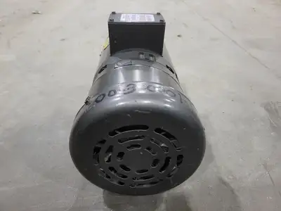 NEW BALDOR VBM3546T-5