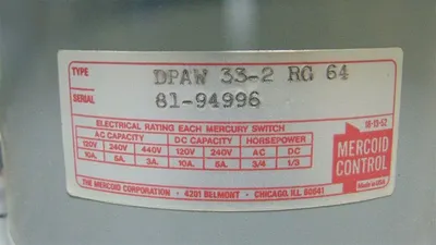 Mercoid DPAW 33-2 RG 64 Pressure Switch New NIB