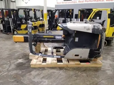 USED 2020 CROWN RM6095S-45