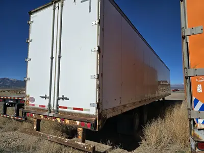 USED 1997 DORSEY 53'
