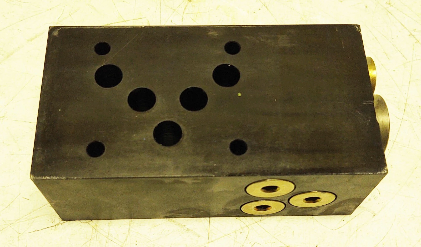 Rexroth  D05 Hydraulic Valve Spacer Stand Off 36.644 01295