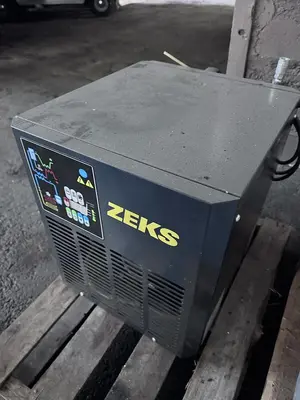 USED ZEKS 25NCEA1D0