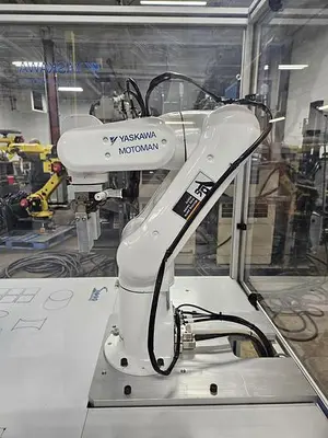 USED 2014 YASKAWA MOTOMAN MHJ