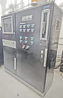 200 Ton, Accudyne, 36" x 72" hydraulic vacuum press, 750° heated plattens