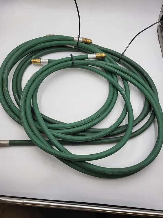 Used BRIDGESTONE BRIDGESTONE 1/4" GREEN OXYGEN HOSE FOR PRESSURIZED GAS CYLINDER 3' LONG Hoses | ND Industrial Surplus #1216939