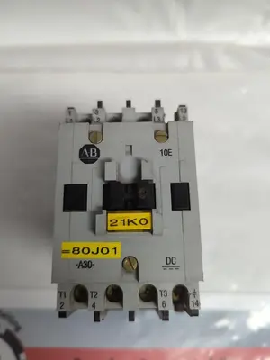 USED ALLEN-BRADLEY 100-A30NZ*3