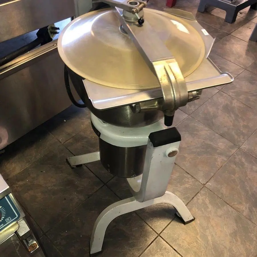 Hobart HCM-300 Vertical Cutter Mixer, Used Great ConditionHobart HCM-300 Vertical Cutter Mixer, Used Great Condition
