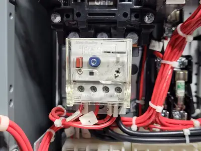 NEW ALLEN-BRADLEY YUTKNPN90/1AP