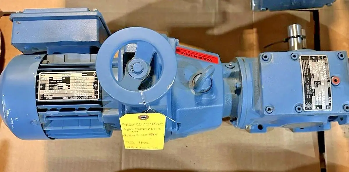 USED SEW-EURODRIVE S42014DT71D4