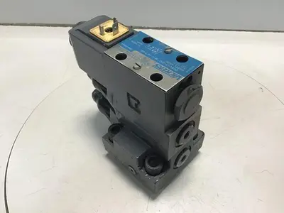 USED VICKERS DG4V-3-2AL-M-U-HL7-60