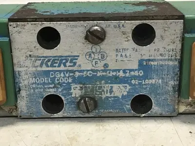 USED VICKERS DG4V-3-6C-M-U-HL7-60