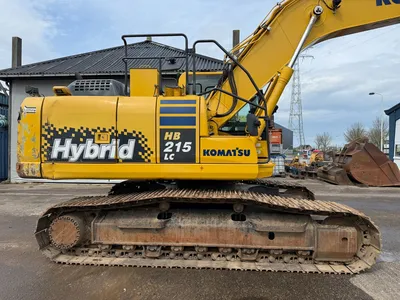 USED 2017 KOMATSU HB215LC-2