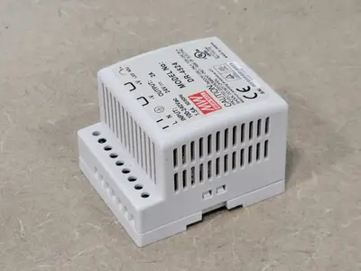 USED MEAN WELL DR-4524