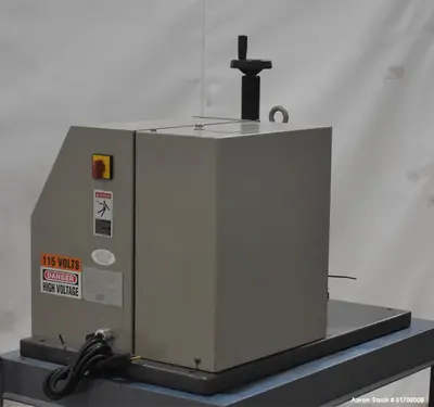USED CARVER 3887.1SD0A06