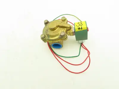 Asco 8210G4 Brass Solenoid Valve 2-Way 1"NPT 120VAC Normally Closed 5-150 PSI